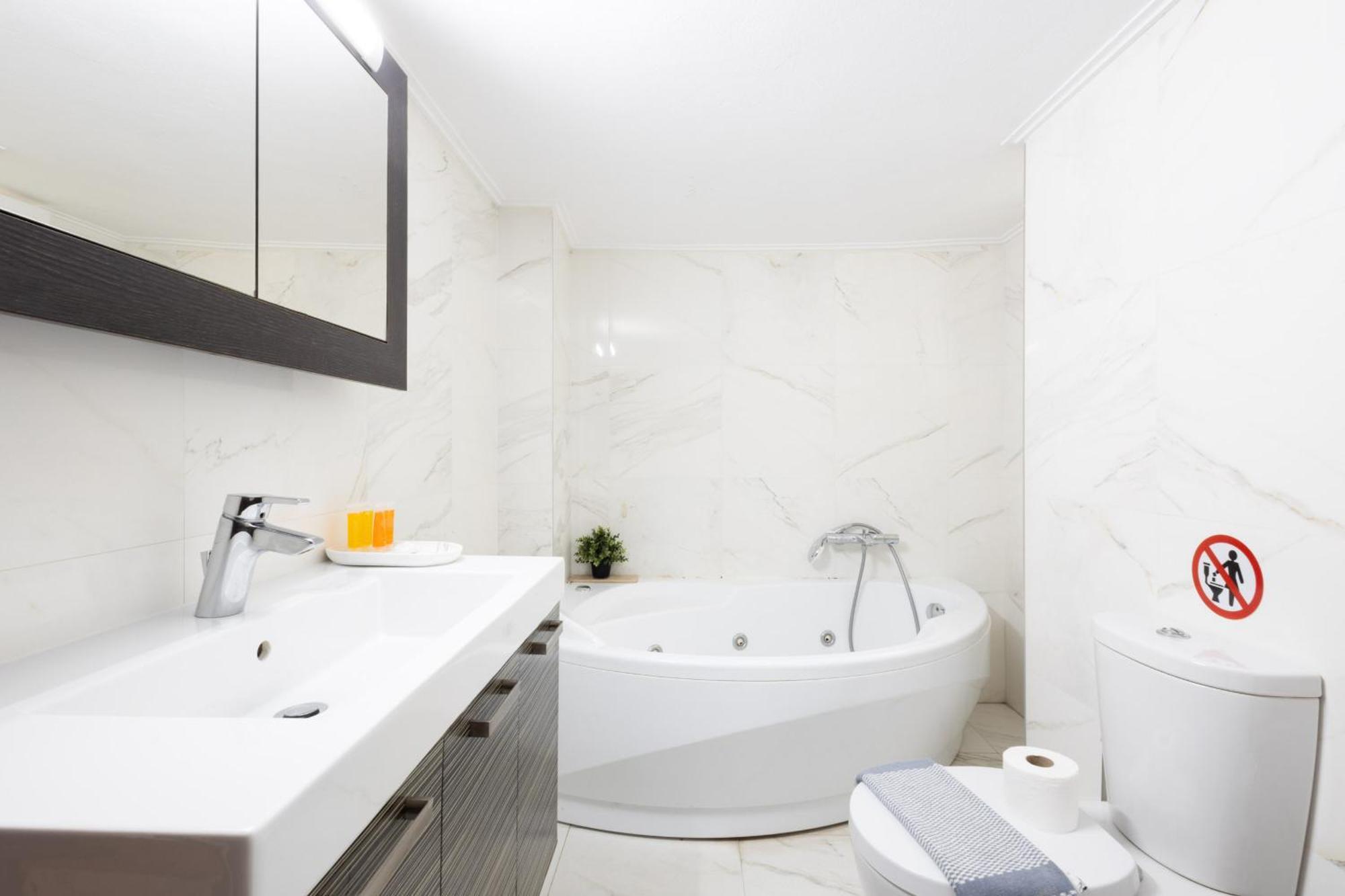 A Luxury & Comfortable Apt In Atina Dış mekan fotoğraf